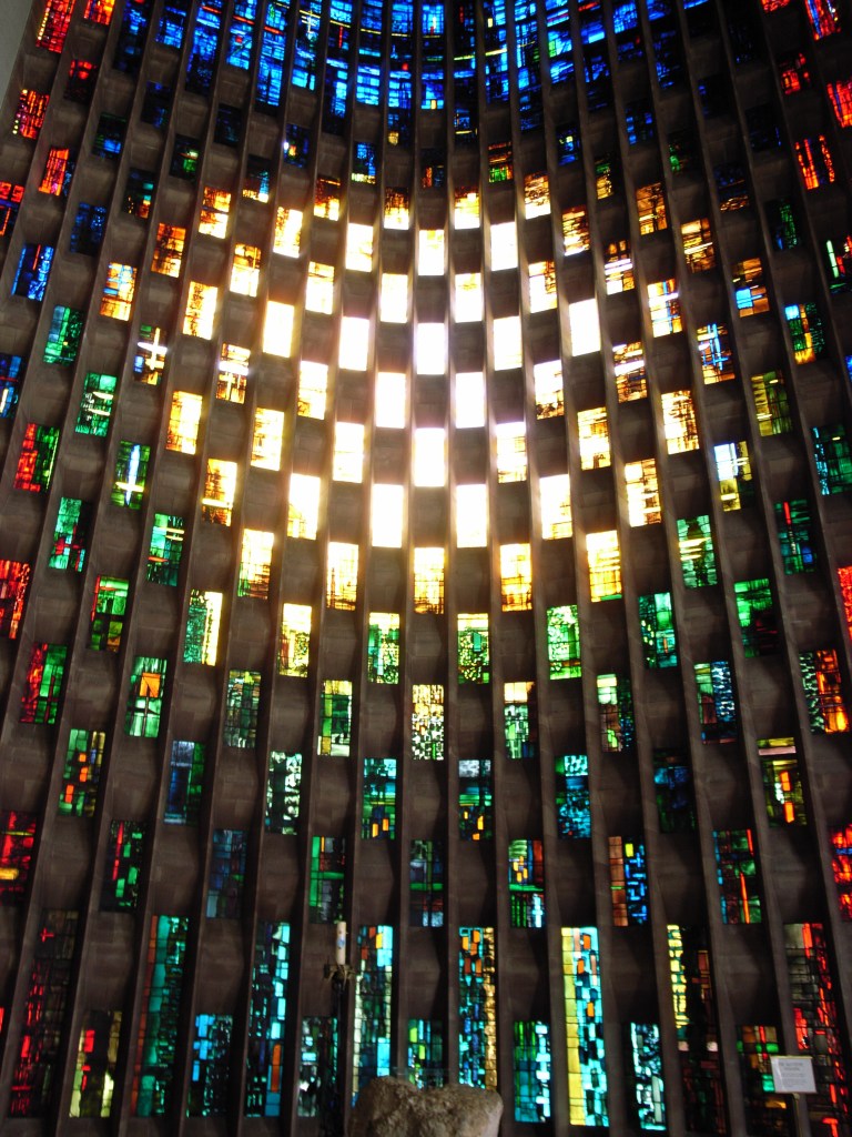 Baptistry, stained Glass, Coventry cathedral, basil spence, john piper, patrick reintiens