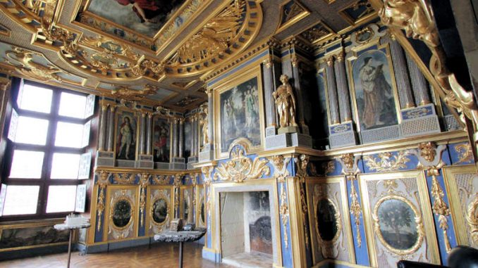 Cabinet des Muses, Cháteau D’Oiron, near Oiron, France.