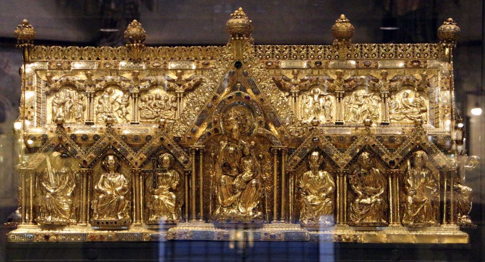 The Shrine of the Virgin Mary, 1238, Aachen Cathedral. Germany.